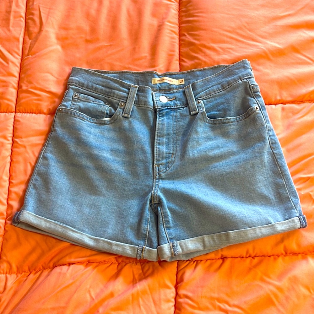 Genuine Levi's Women's Mid-Rise Mid-Length Jean Shorts Red Tab